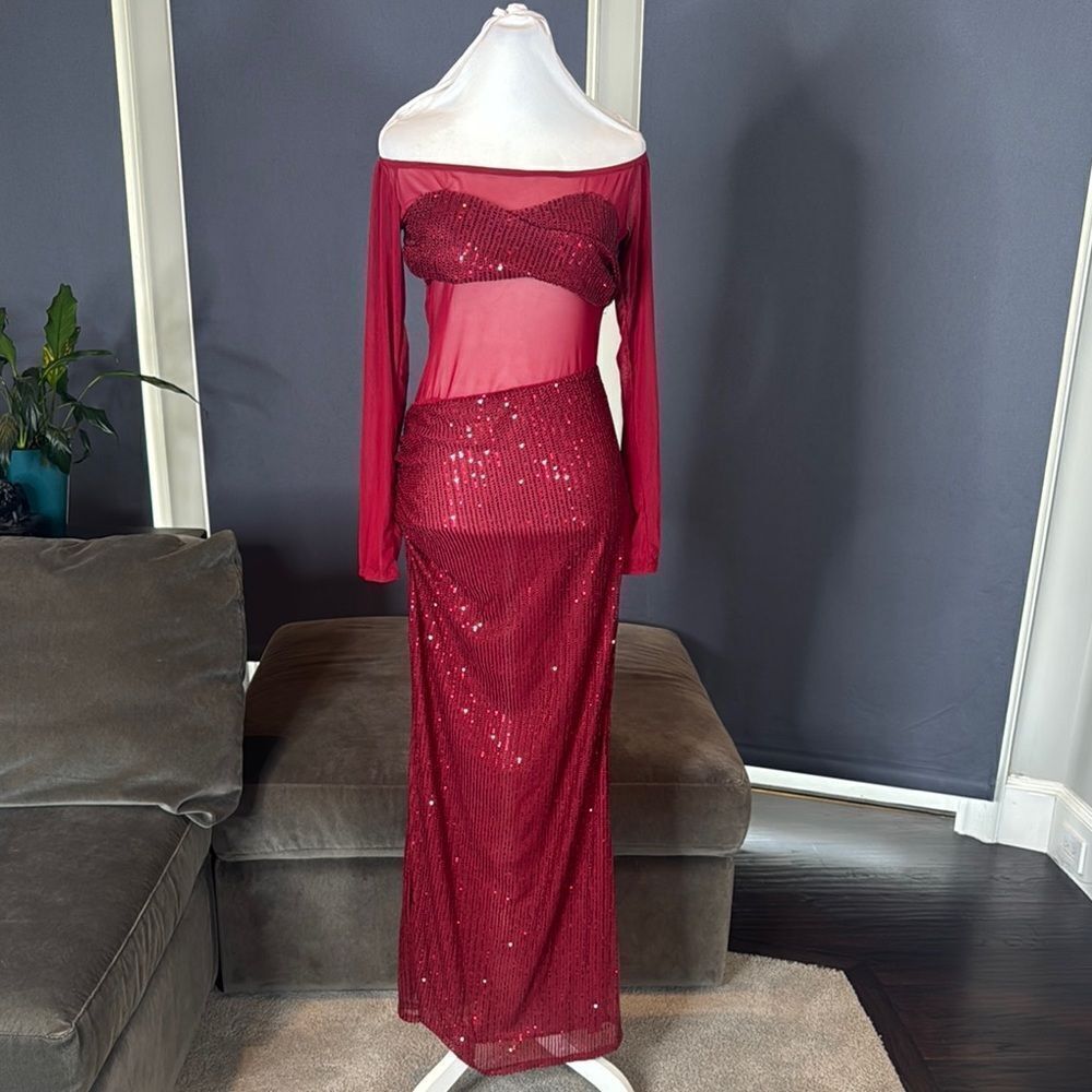Women’s Red Off-Shoulder Sheer & Sequined BodyCon Prom Party Dress Size S NWOT